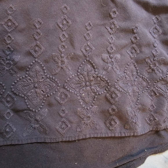 Merona Navy Blue tunic tank top with detailed trim - Picture 2 of 3